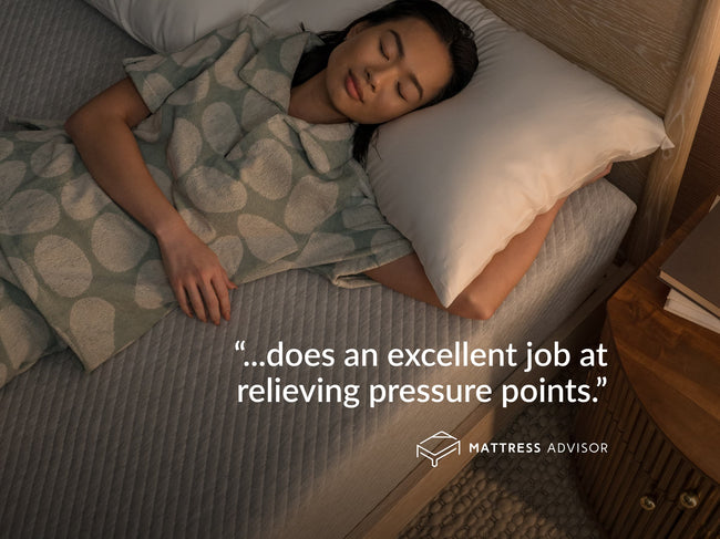 Woman sleeping on Leesa Original Hybrid mattress, Mattress Advisor quote on excellent pressure point relief. for The Mattress Shop, showcasing product thumbnail image for Leesa Original Hybrid Mattress on the product page.