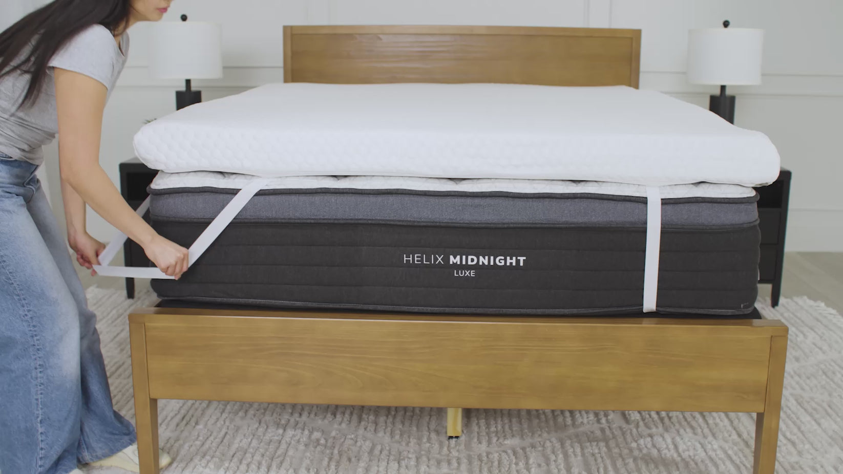 A looping video showing the Premium Mattress Topper on top of a Helix mattress for The Mattress Shop, showcasing product thumbnail image for Helix Premium Mattress Topper with GlacioTex on the product page.